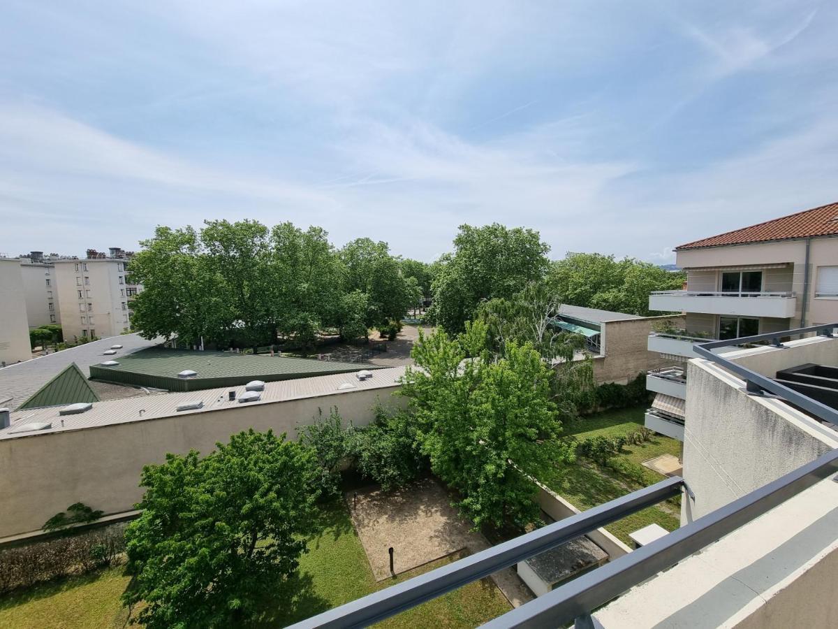 Bngo I Immense Rooftop Lyon I 2 Chambres, 4 Places Parkings, 2 Immenses Terrasses, 8 Personnes Exterior foto