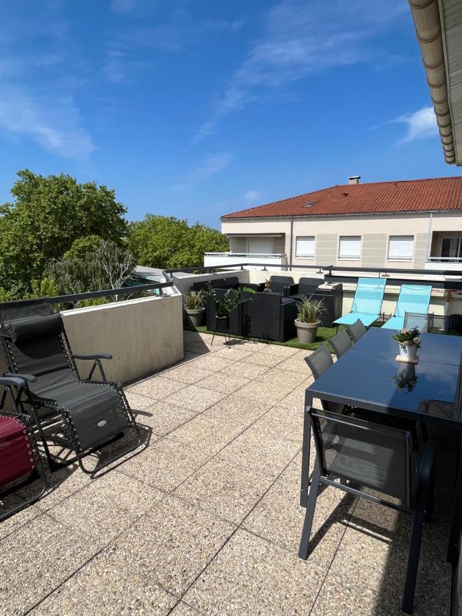 Bngo I Immense Rooftop Lyon I 2 Chambres, 4 Places Parkings, 2 Immenses Terrasses, 8 Personnes Exterior foto