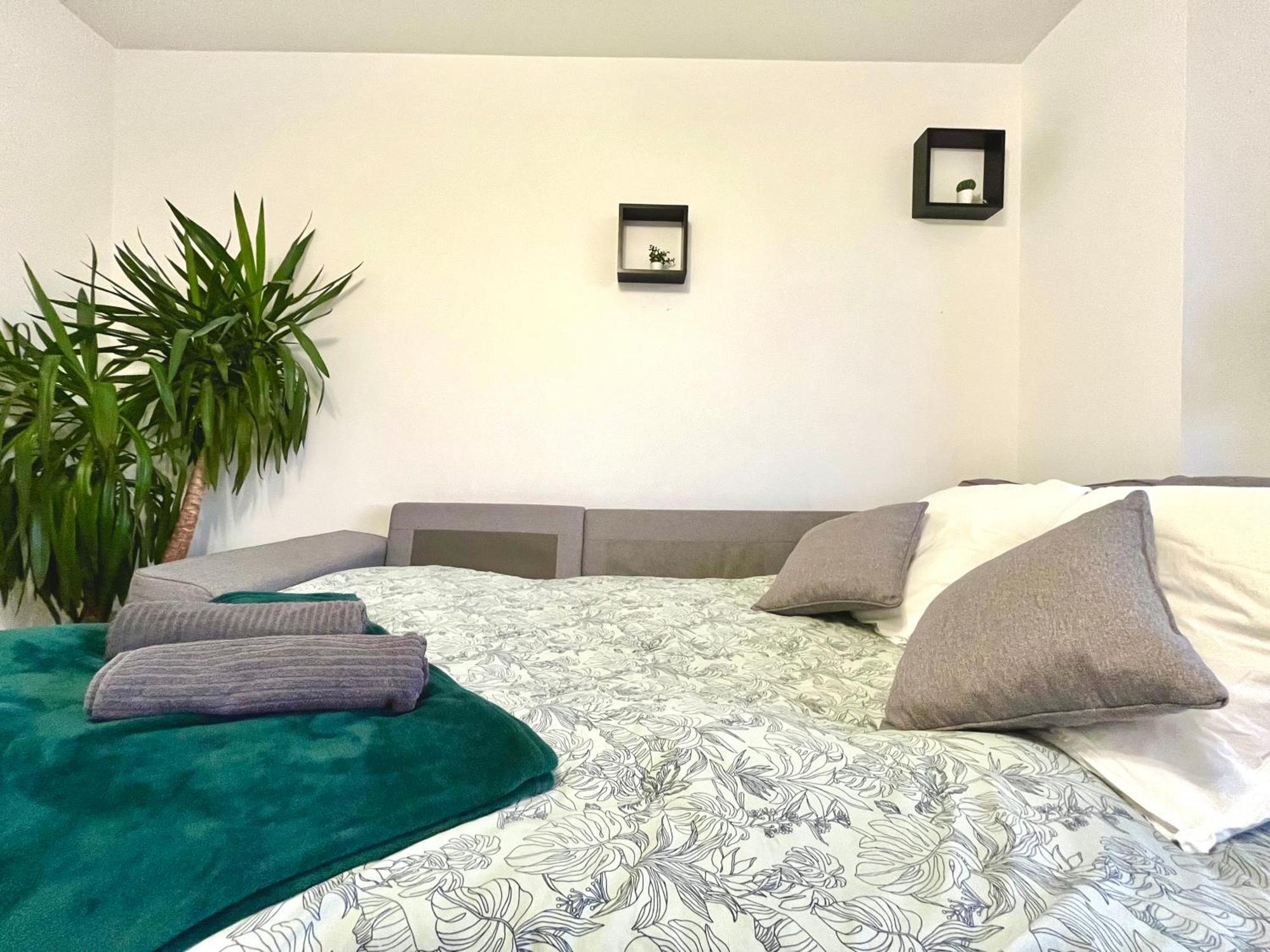 Bngo I Immense Rooftop Lyon I 2 Chambres, 4 Places Parkings, 2 Immenses Terrasses, 8 Personnes Exterior foto