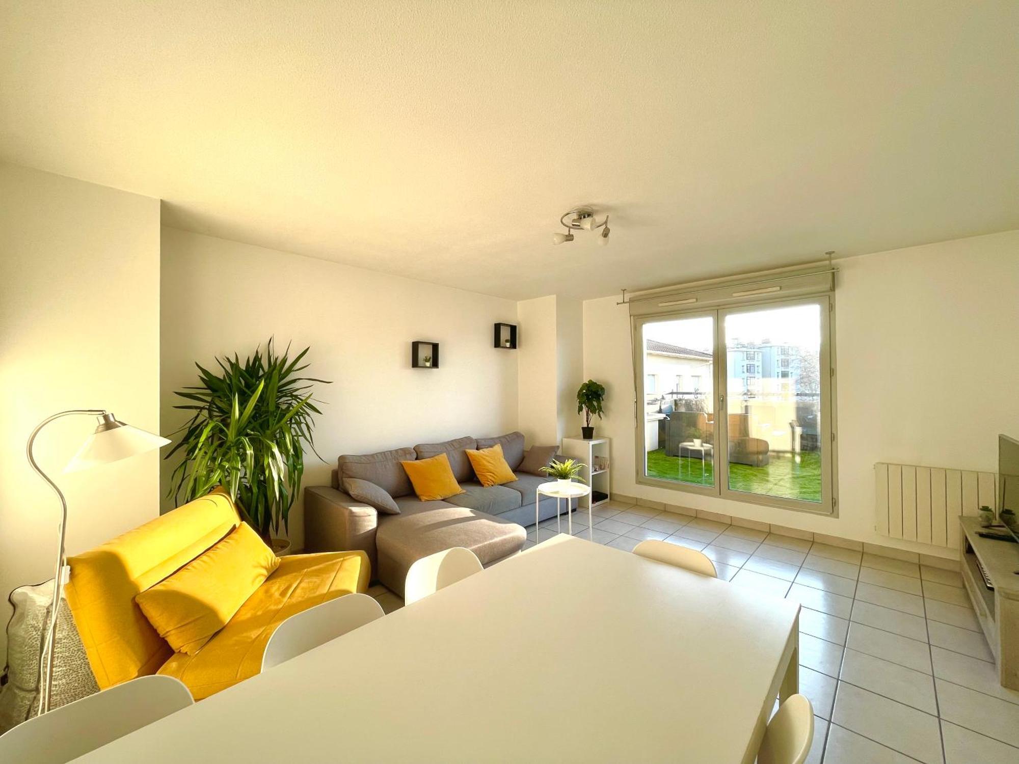 Bngo I Immense Rooftop Lyon I 2 Chambres, 4 Places Parkings, 2 Immenses Terrasses, 8 Personnes Exterior foto